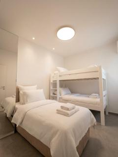 New Luxury 3BR 2BA Near Sacher Park Jerusalem - 2