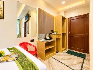 Hotel Auriska Inn THE K PLAZA HARIDWAR - Premium Hotel Stay With Elegant Rooms & Modern Guest Facilities- BEST FAMILY HOTEL IN HARIDWAR - 6