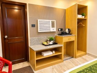 Hotel Auriska Inn THE K PLAZA HARIDWAR - Premium Hotel Stay With Elegant Rooms & Modern Guest Facilities- BEST FAMILY HOTEL IN HARIDWAR - 2
