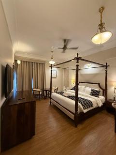 Signature Stays Premium At Udaipur - 9