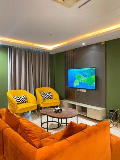 Luxury Studio Apartment in DHA Phase 4Premium Stay - 0
