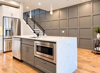 Upscale 3BDR Penthouse with Rooftop TV and Stunning Capitol and Monument Views Near Popular H Street Corridor Parking Included Free Cancellation - 6