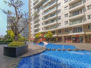 2BR Gateway Pasteur With Pool - 2