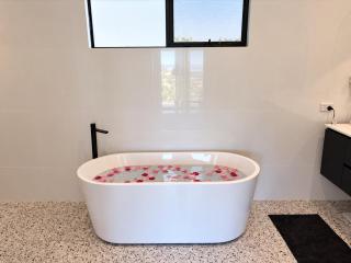 Perth Hills Retreat - 4