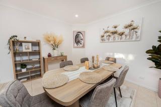 Luxe Innaloo Retreat Super Fast Wi-Fi - 3