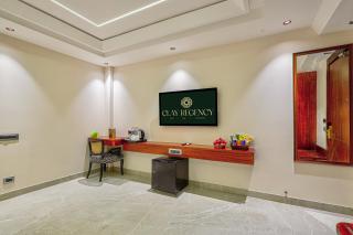 Clay Regency - 3