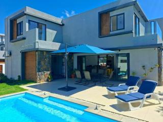 EOLIA Villa - Private Pool, 3 Rooms, 5min to Peyrebere & Grand Baie Beaches & Shops - 0