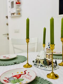 White Cozy Apartment - 5