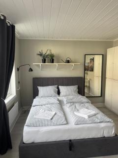 Det Gule Huset - 4