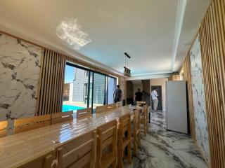 Pool House FURNISHED - 6