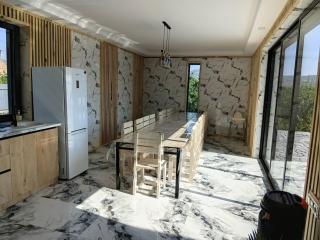 Pool House FURNISHED - 3