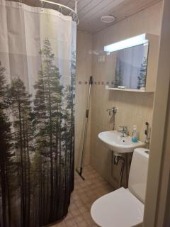 Peaceful and tidy studio apartment close to services - 5