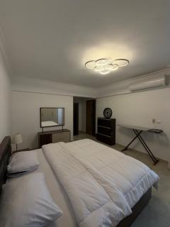 Luxury Stay in Rehab City - 2