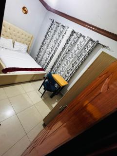 Open apartment - 1