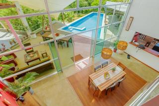 Natureza e Arte - Casa 4 suítes em Busca Vida - 0