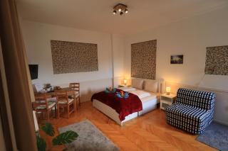 Astoria Apartment - 0