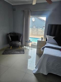 Valley Divine Guest House Swart Street - 3