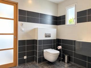 Villa avec piscine chauffée à moins 1h30 de Paris - 1