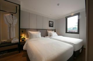 Hoan Kiem Legend Hanoi Hotel & Rooftop - 1