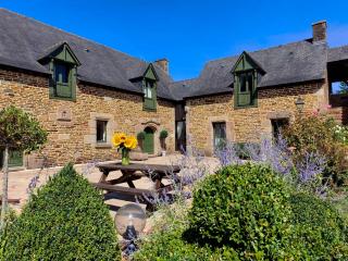 La Valaisienne - Maison d'Hôtes - 5