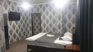 Family Hotel - 9