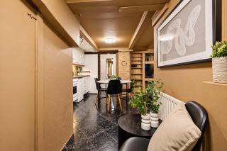 Historic Reykjavík Apartment - Best Location - 3