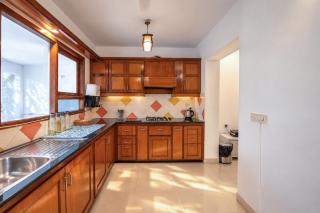 Manzel - Sunlit 2BR Villa, Walk to Candolim Beach - 9