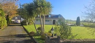 In Ballyhowly Room - 6