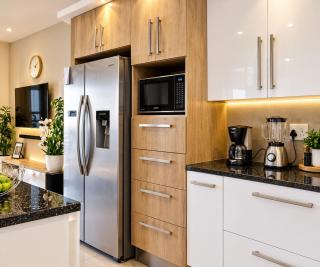 Modern 2-Bedroom Apartment in Windhoek - 9