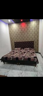 Shri radhe kunj Home stay - 2