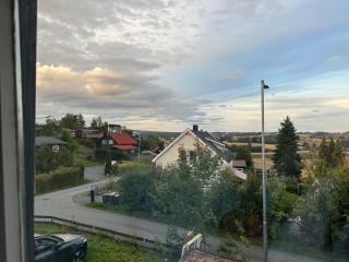 Lys og romslig sentrumsnær leilighet - 3