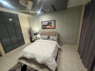 1BHK APARTMENT IN ABUDABI TOWER F-11 NEAR MARKAZ The Heart of ISLAMABAD - 3