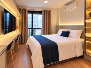 High-end apartment with gym and co-working space - 6