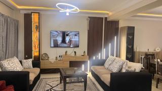 Joy Stays Zamalek - Nile View - 3Bedrooms - 3 Bathrooms - 9