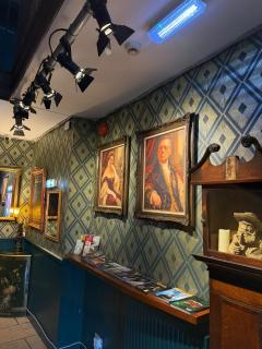The White Horse - 8