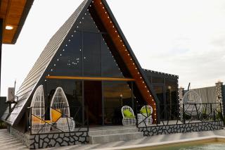 Zanzi House - 9