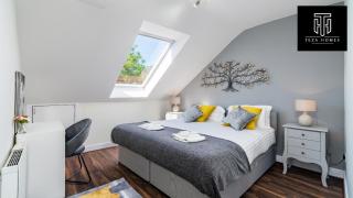 Beautiful Flat - Town Centre - Sleeps 4 - Netflix - Smart TV's By Teza Homes Serviced Accommodations - 8