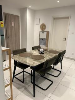 Unique View Apartments at Loxwood House - 5