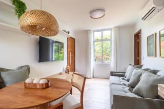 Urban Getaway - Close to Embassies - Asa Sul - 2 bedrooms - 6