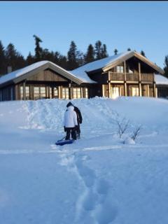Eksklusiv fjellhytte på 1050 moh med peis og badstue - 0