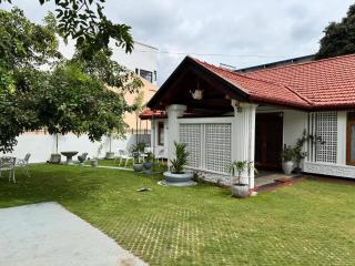 Nathalian Villa Kandy - 5