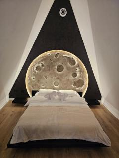 A-Frame The Moonlight - 6