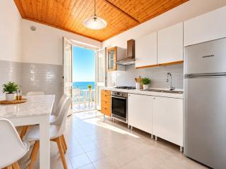 Families or Groups 3 Terrazzi Penthouse on Sea w Ac - 4