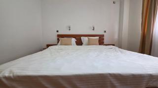 LEONARDO BOUTIQUE HOTEL - Skopje - 4