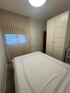 Steps from the beach - 7