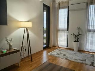 The V Apartment 1 - 6
