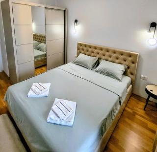 The V Apartment 1 - 2