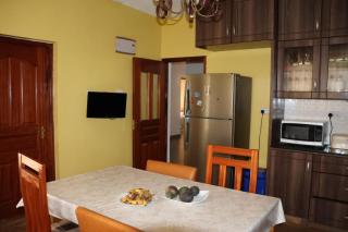 Spacious Home 5 minutes away from Thika Super Highway - 9