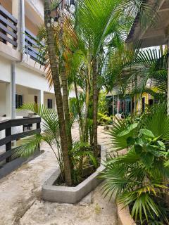 Roots Bamboo Beach Resorts - 4