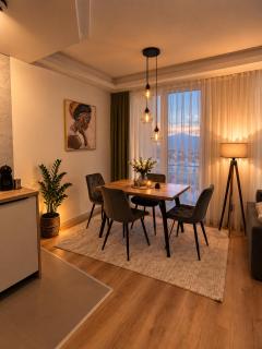 Cozy Nest Apartment - 0